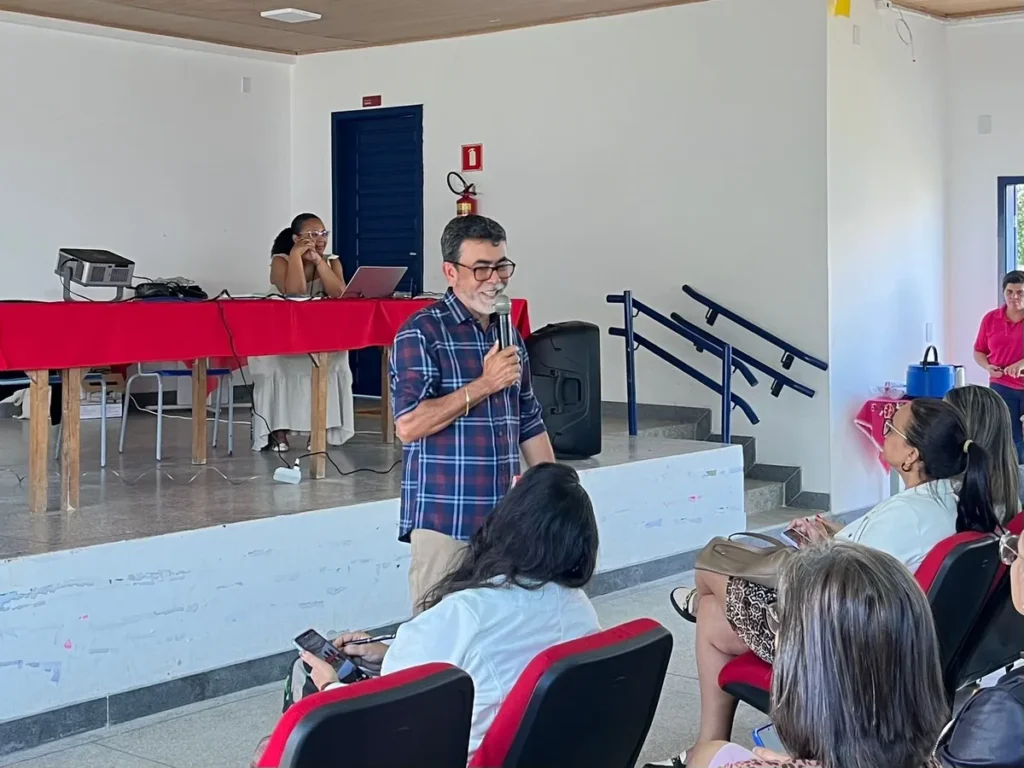 Seduc inicia diálogos para reordenamento da rede municipal
