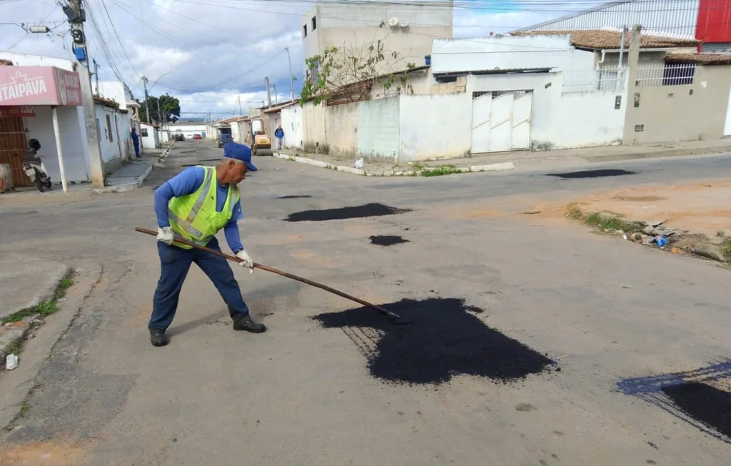 Prefeitura dispõe de canais de atendimento para população solicitar intervenções na cidade e na zona rural