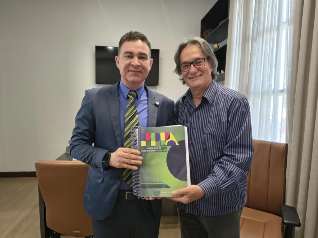 Prefeitura entrega à Câmara Municipal o projeto do Plano Plurianual 2026-2029
