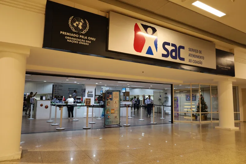 SAC inicia atendimento por ordem de chegada para a nova carteira de identidade no período da tarde em seis postos da Rede