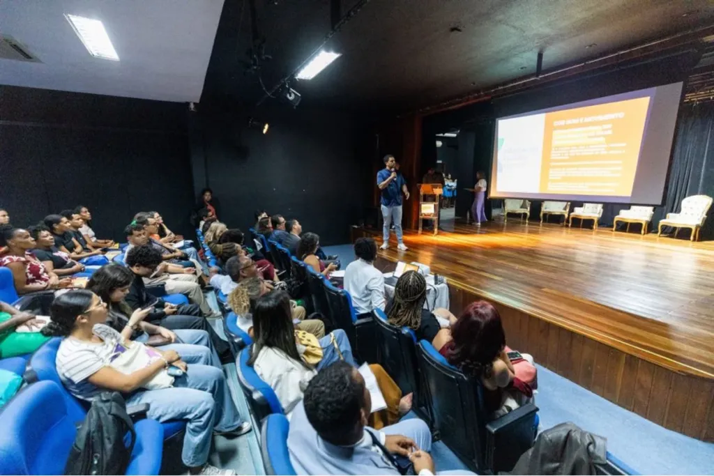 Instituições socioassistenciais são empossadas no Conselho Municipal dos Direitos da Criança e do Adolescente