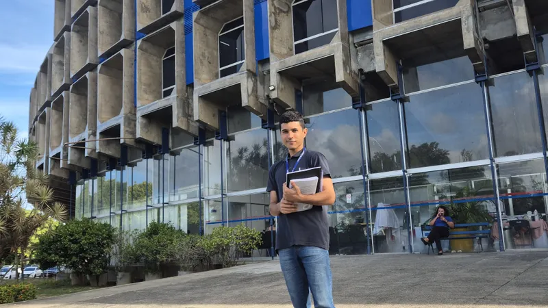 Saeb divulga lista de aprovados em estágio de pós-graduação