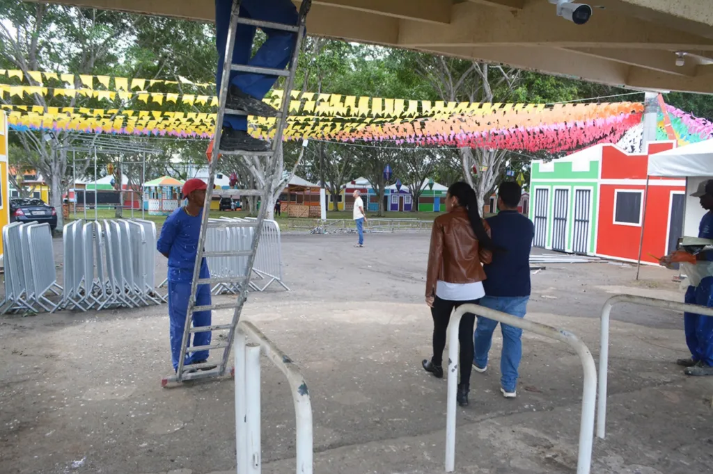 Expofeira 2025: Portões do Parque abrem às 8h e abertura oficial acontece às 16h neste domingo (07)